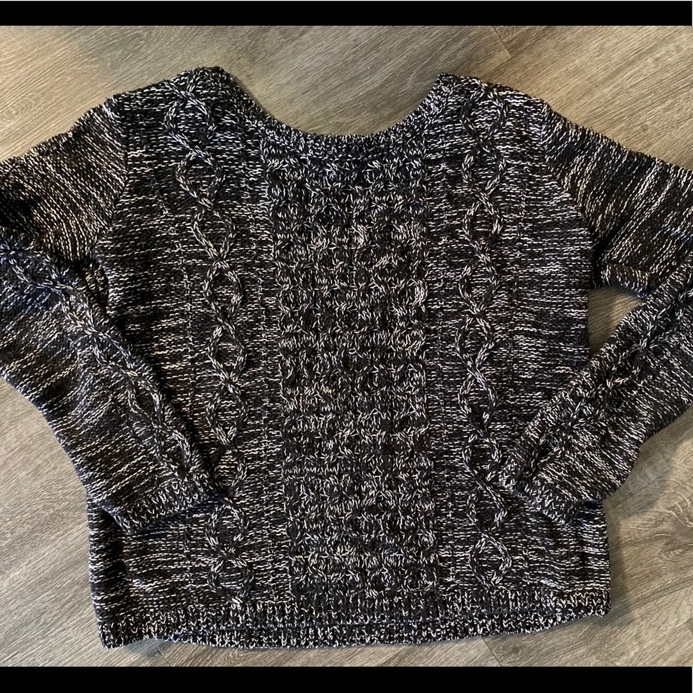 H&M black/white heather pattern knit sweater